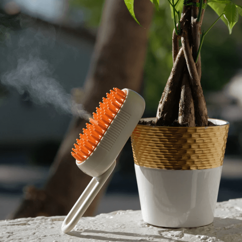TailMate™ Steamed Dog Brush