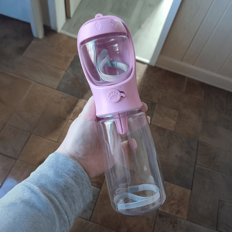 TailMate™ 2 in 1 Portable Water Bottle Feeder